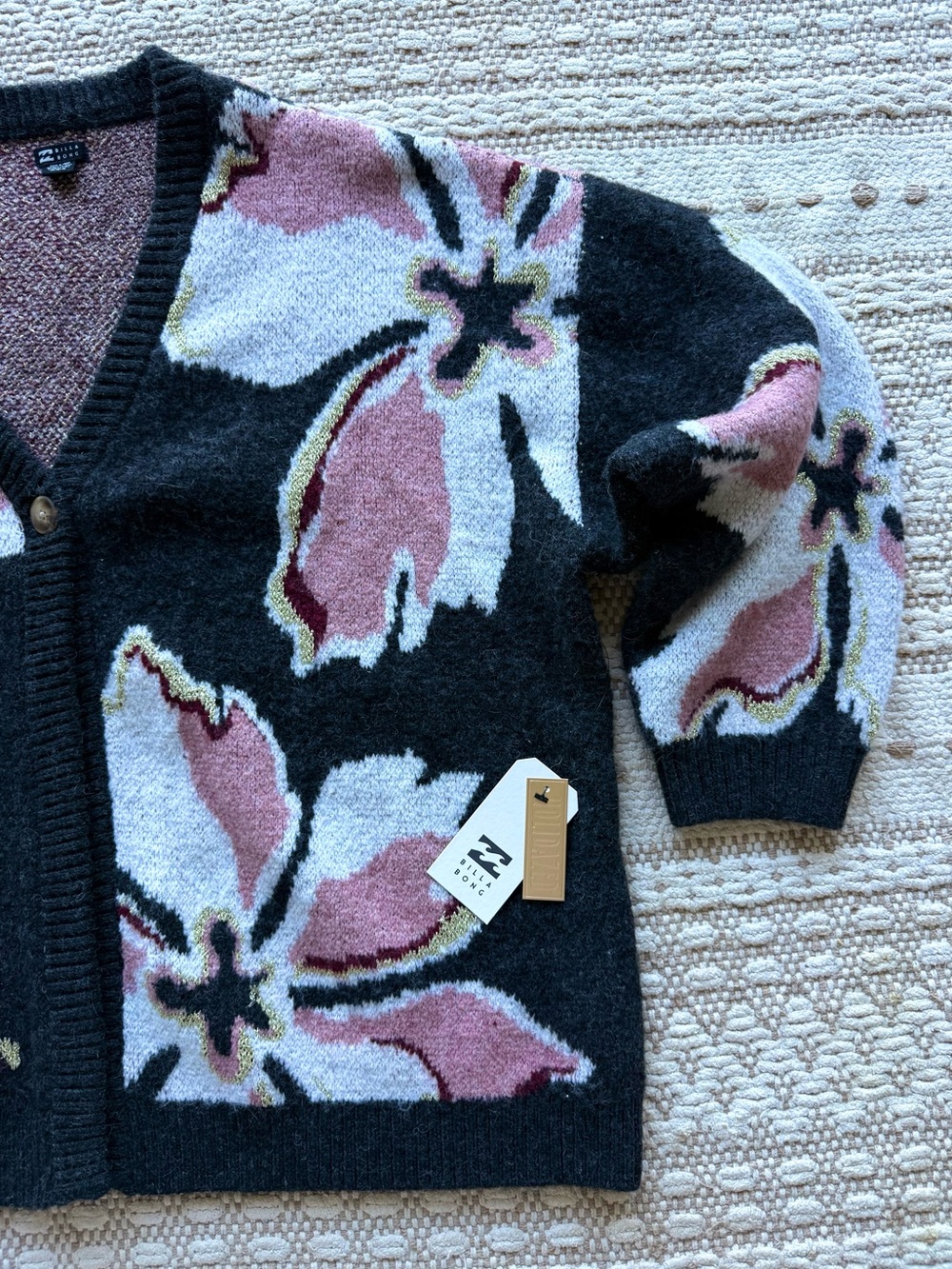 🔥🔥BILLABONG - UNRELEASED OVERSIZED HOLIDAZED CARDIGAN SWEATER🔥🔥